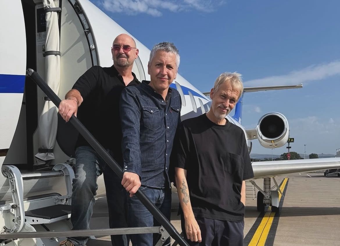 Oasis: Bonehead chama show de São Paulo de “última dança”