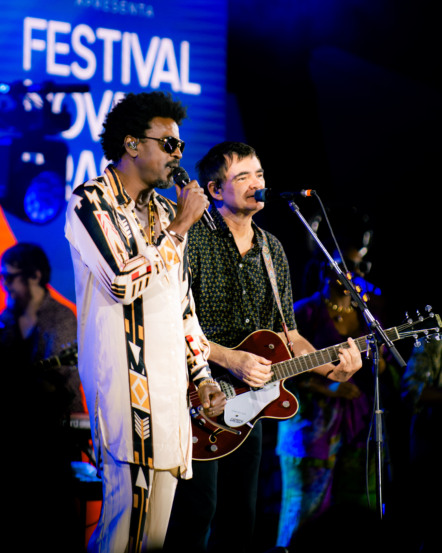 Samuel Rosa e Seu Jorge no Festival Novabrasil