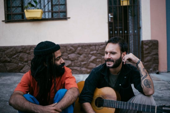 Paulo Novaes e João Menezes lançam "Clarita"