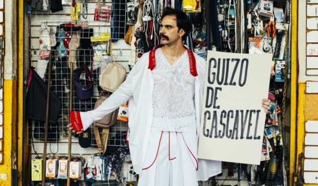 Rodrigo Alarcon aponta ao TMDQA! que seu novo disco "não coloca limite no que é MPB"