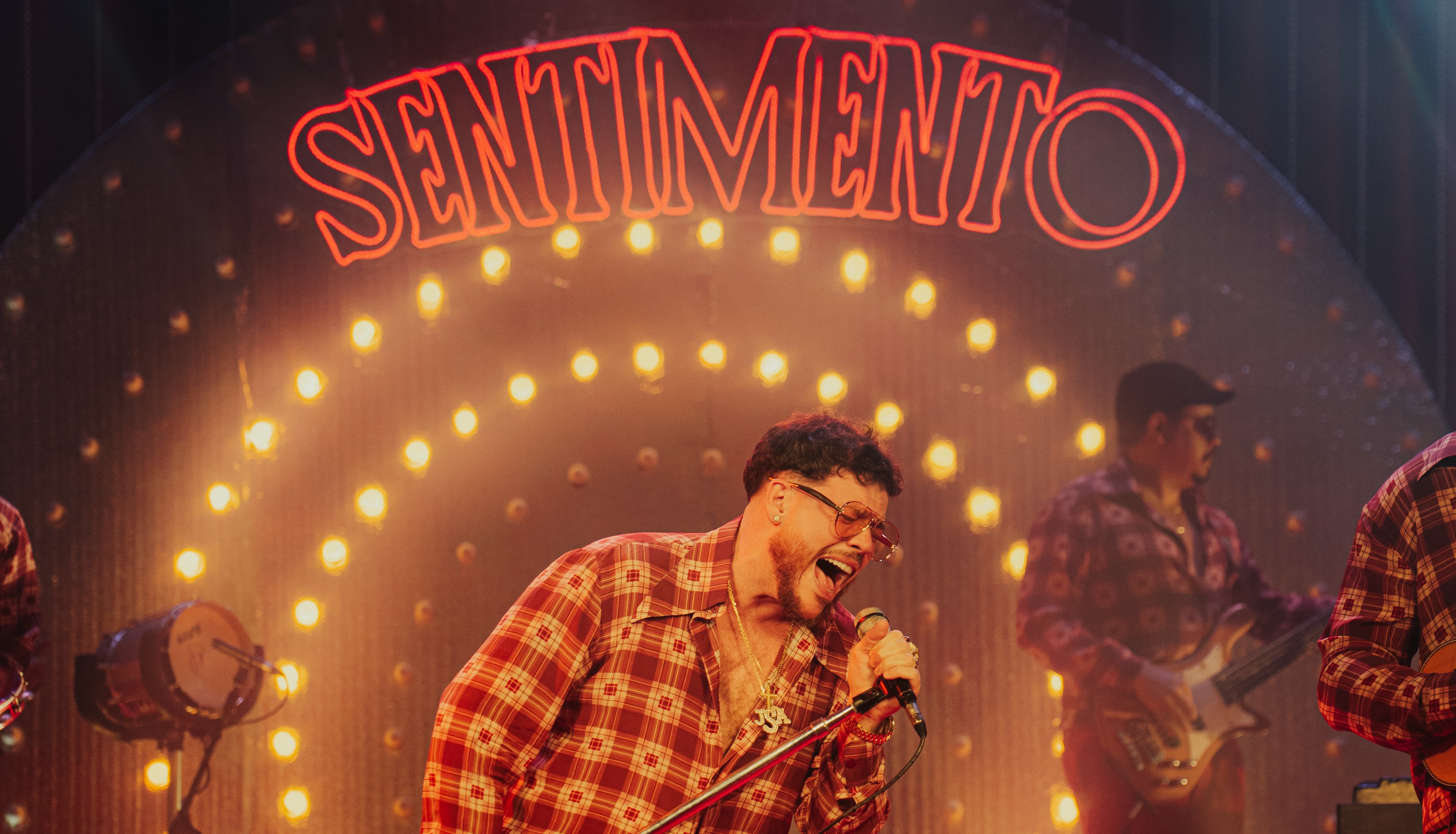 Ferrugem lança novo álbum Sentimento