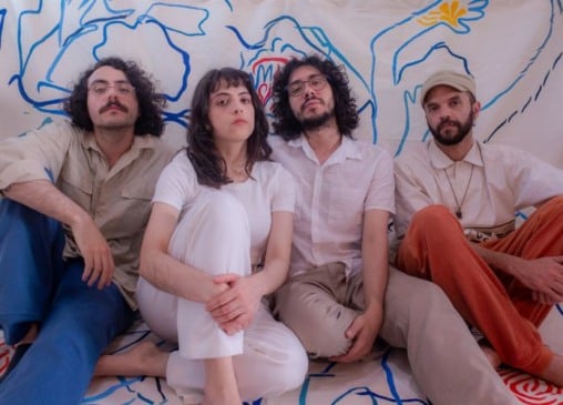 Infinito Latente, em foto por Igor Sganzerla e Retalho Music