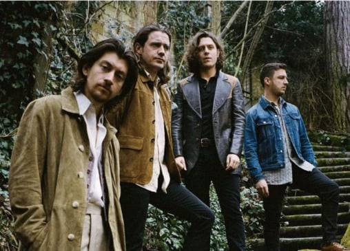 Arctic Monkeys, em foto por Zachery Michael