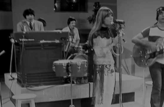 Vídeo raro mostra Os Mutantes tocando clássico dos Beatles em 1969