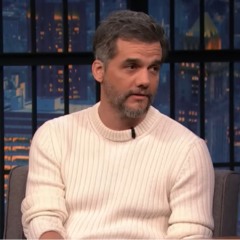 Wagner Moura relembra período de ataques à cultura e celebra atual fase do cinema nacional em talk show nos EUA