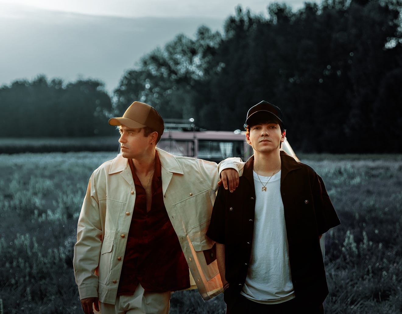 Duo francês de música eletrônica TRINIX estreia no Brasil com show em São Paulo