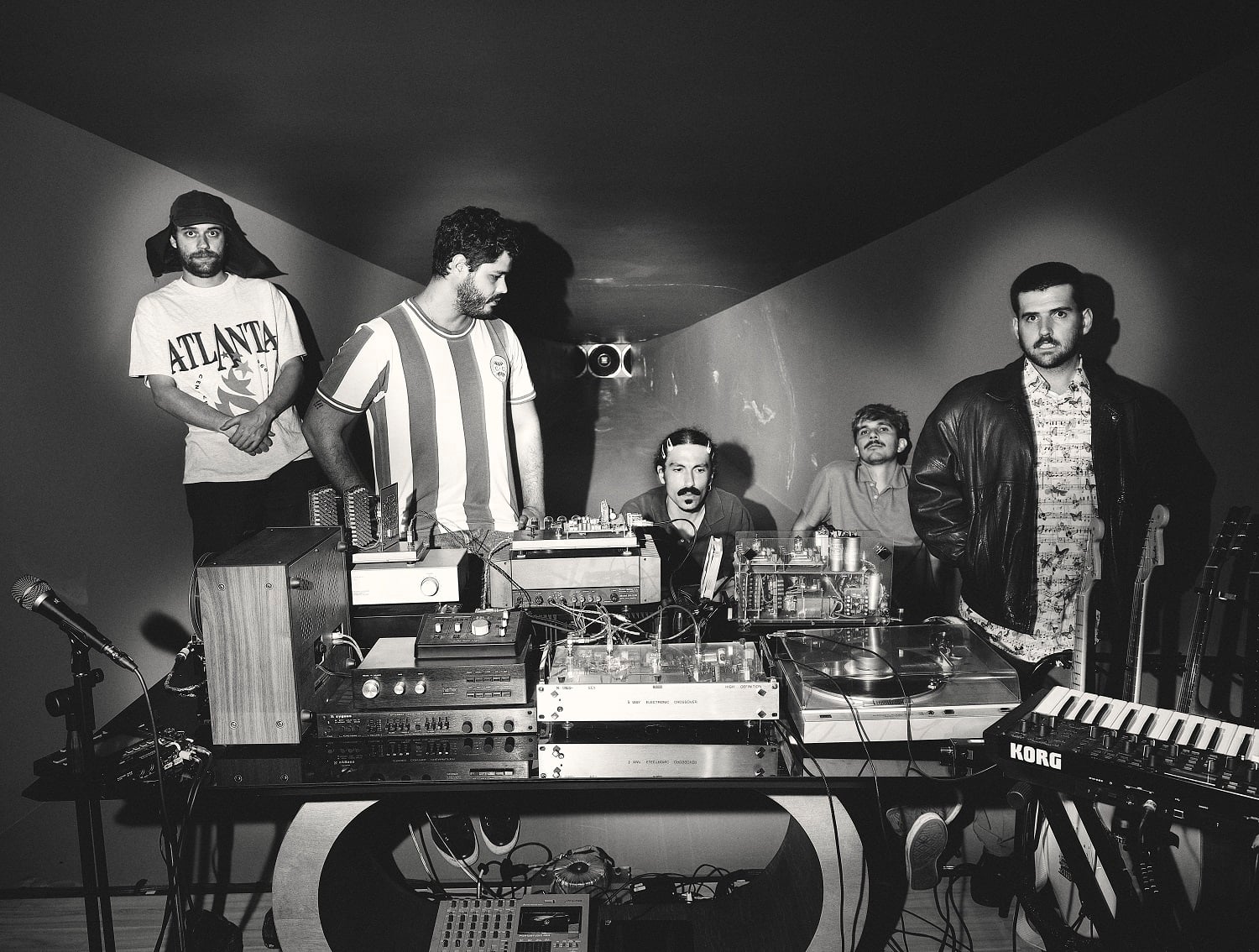 Jovem Dionisio antecipa novo disco com o single 