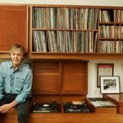 Paul McCartney e sua coleção de discos