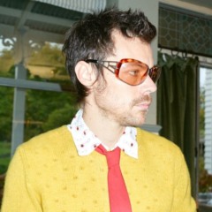 Harry Styles, em foto por Johnny Dufort