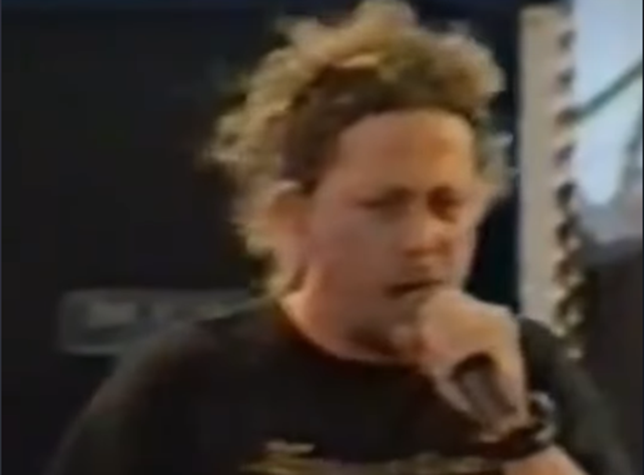 O dia em que o Raimundos tocou Legião Urbana com Canisso no vocal