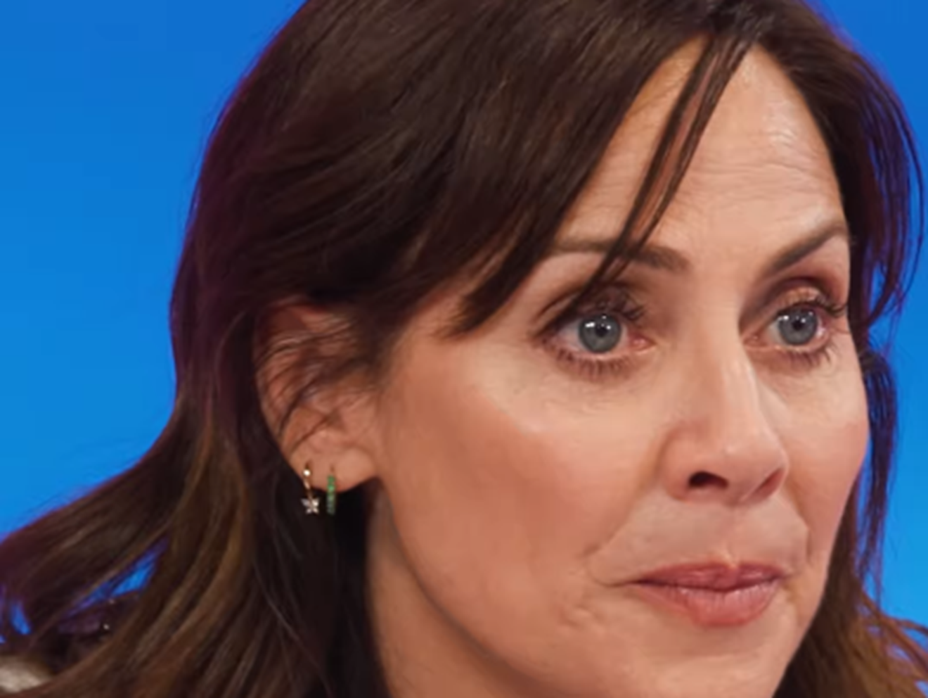 Natalie Imbruglia comenta relação com seu maior hit após quase 30 anos