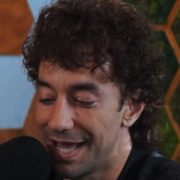 As melhores músicas do Strokes segundo Albert Hammond Jr.