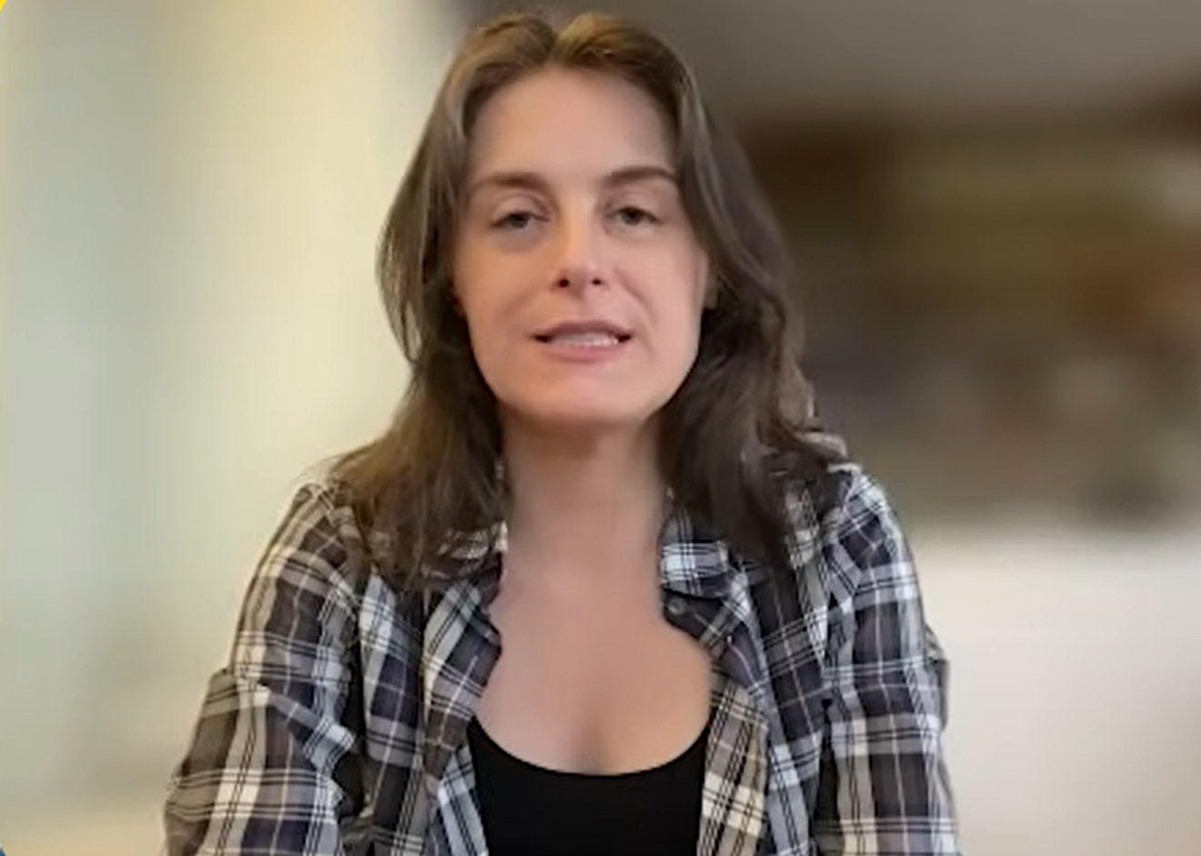 Eterna Bozena: Alessandra Maestrini conta como criou personagem paranaense de 