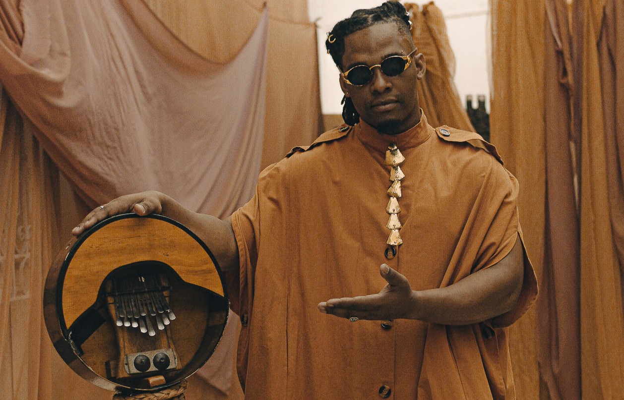 Cantor moçambicano Otis Selimane lança álbum homenageando instrumento milenar africano