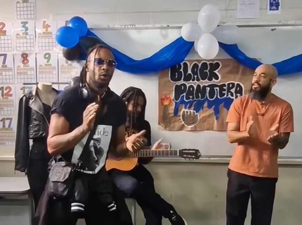 Alunos escolhem Black Pantera como tema de trabalho escolar e recebem visita da banda