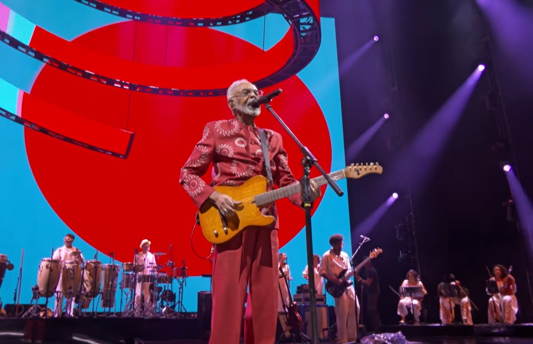 Gilberto Gil celebra aniversário de 84 anos com lançamento do primeiro volume de 