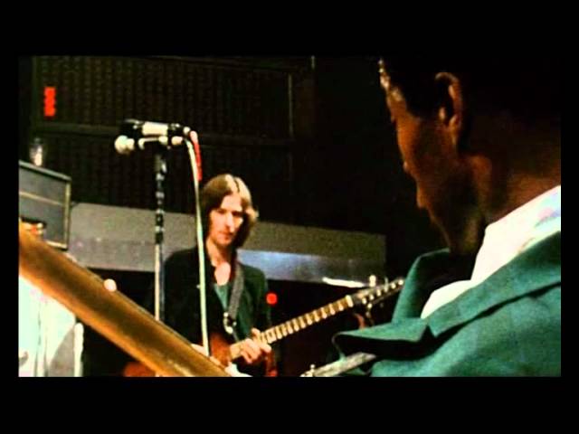 Eric Clapton revela os três guitarristas de blues que moldaram seu som nos anos 1960