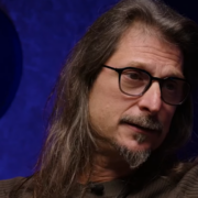 Rafael Bittencourt revela suas maiores influências na música
