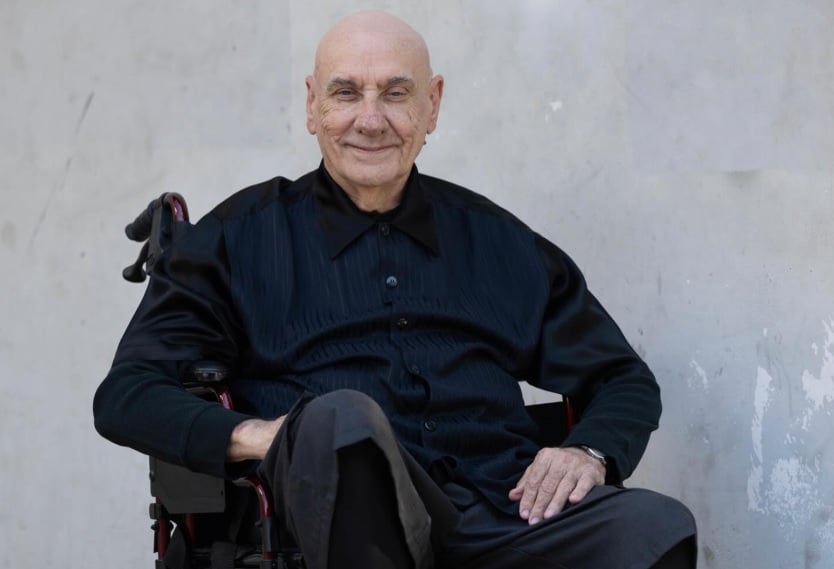 Bill Ward explica por que passou a usar cadeira de rodas: