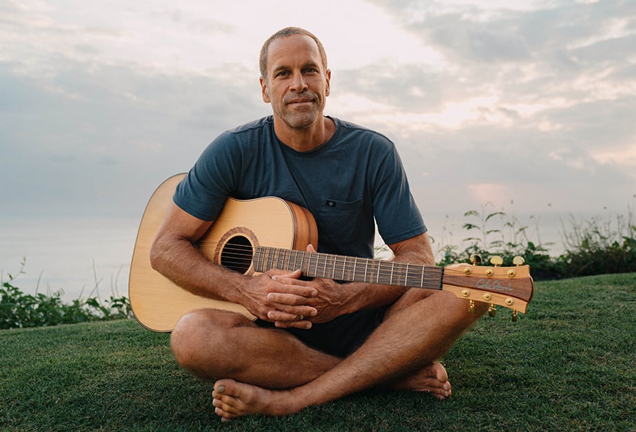 Jack Johnson vem ao Brasil com Ben Harper, Donavon Frankenreiter e G. Love em Fevereiro de 2027