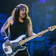 Steve Harris, do Iron Maiden, na China Steve Harris, do Iron Maiden, na China