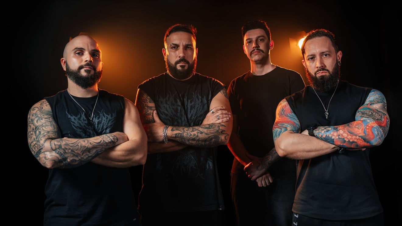 Reckoning Hour aprofunda identidade e expande os limites do Metalcore em “MANTRA”