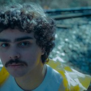 pietro amarelo corrida aposta na introspectividade através do single Bruxaria