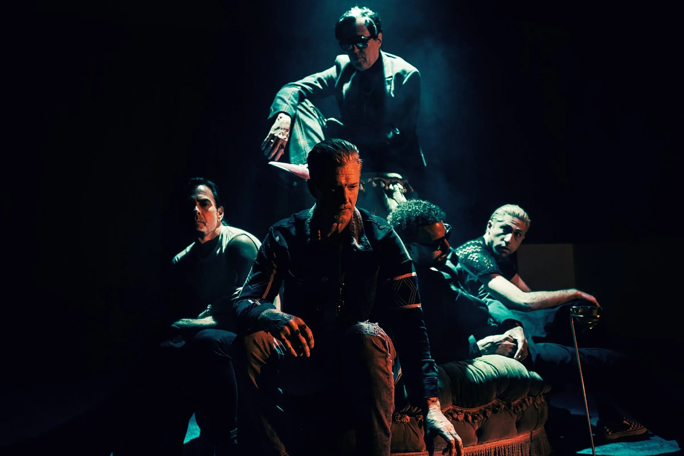 Queens of the Stone Age confirma data de lançamento do novo disco “Perfecth” e libera o single “Insignificant Other”