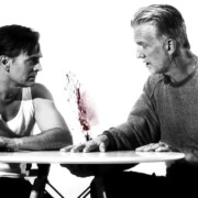 Queens of the Stone Age revela o título do novo disco em teaser sangrento; veja Queens of the Stone Age revela o título do novo disco em teaser sangrento; veja