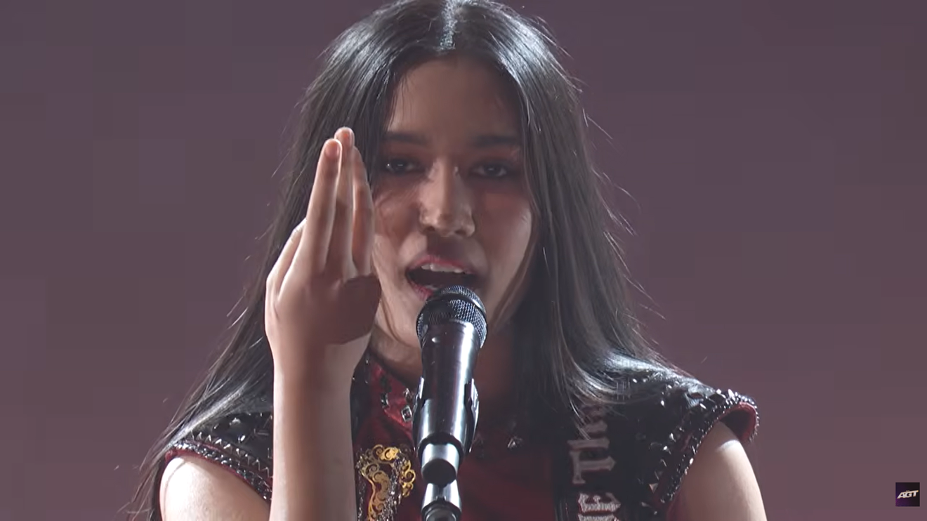 Aos 16 anos, Nene Royal impressiona com talento na guitarra e vence o America’s Got Talent