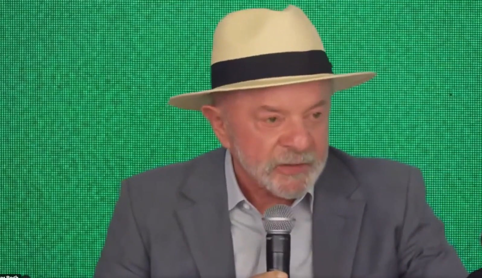 Lula assina regulamentação contra o cambismo digital; confira as novas regras