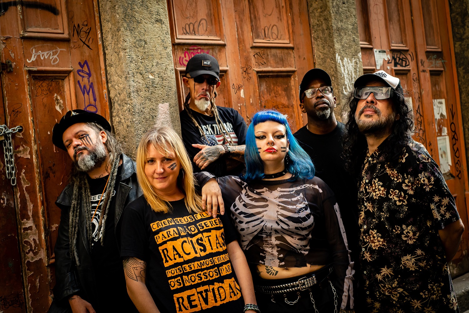 808 Punks confronta o machismo e defende a autonomia das mulheres no videoclipe de “Respeita as Mina”